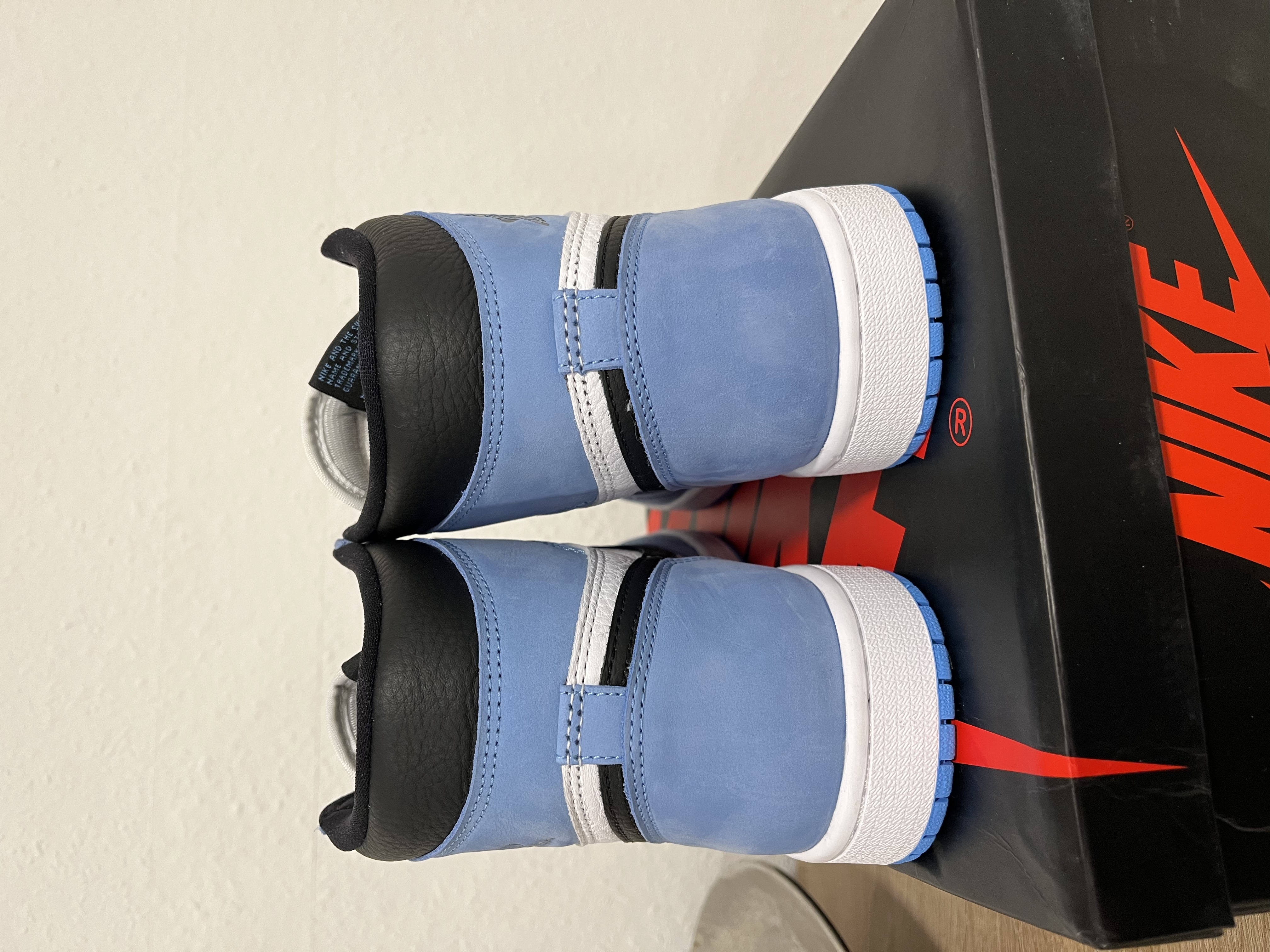 PKGoden Jordan 1 Retro High White University Blue Black review eddi 02