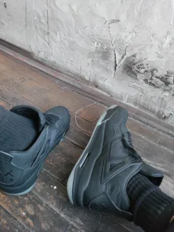 PKGoden Jordan 4 Retro Kaws Black  review Fernando Cabrera 01