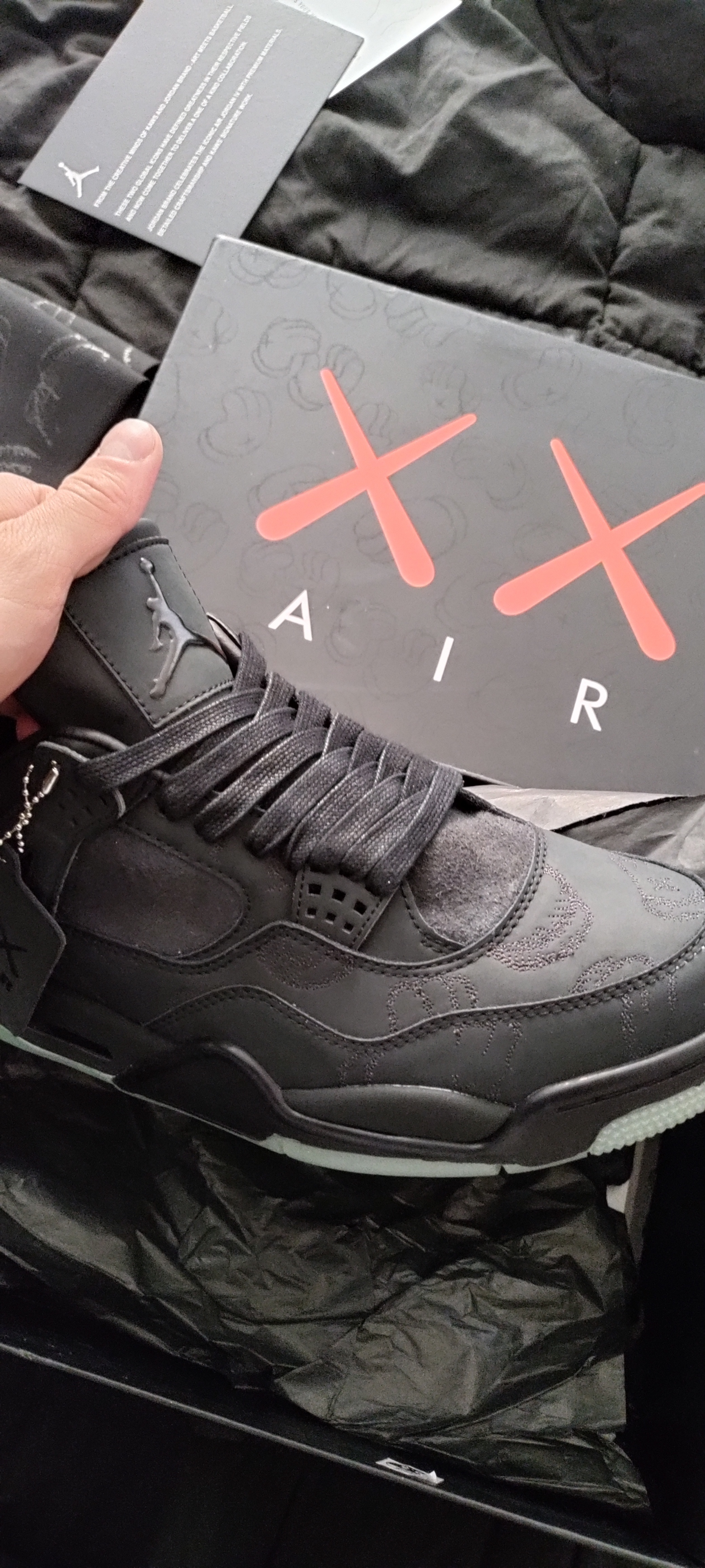 PKGoden Jordan 4 Retro Kaws Black  review 2