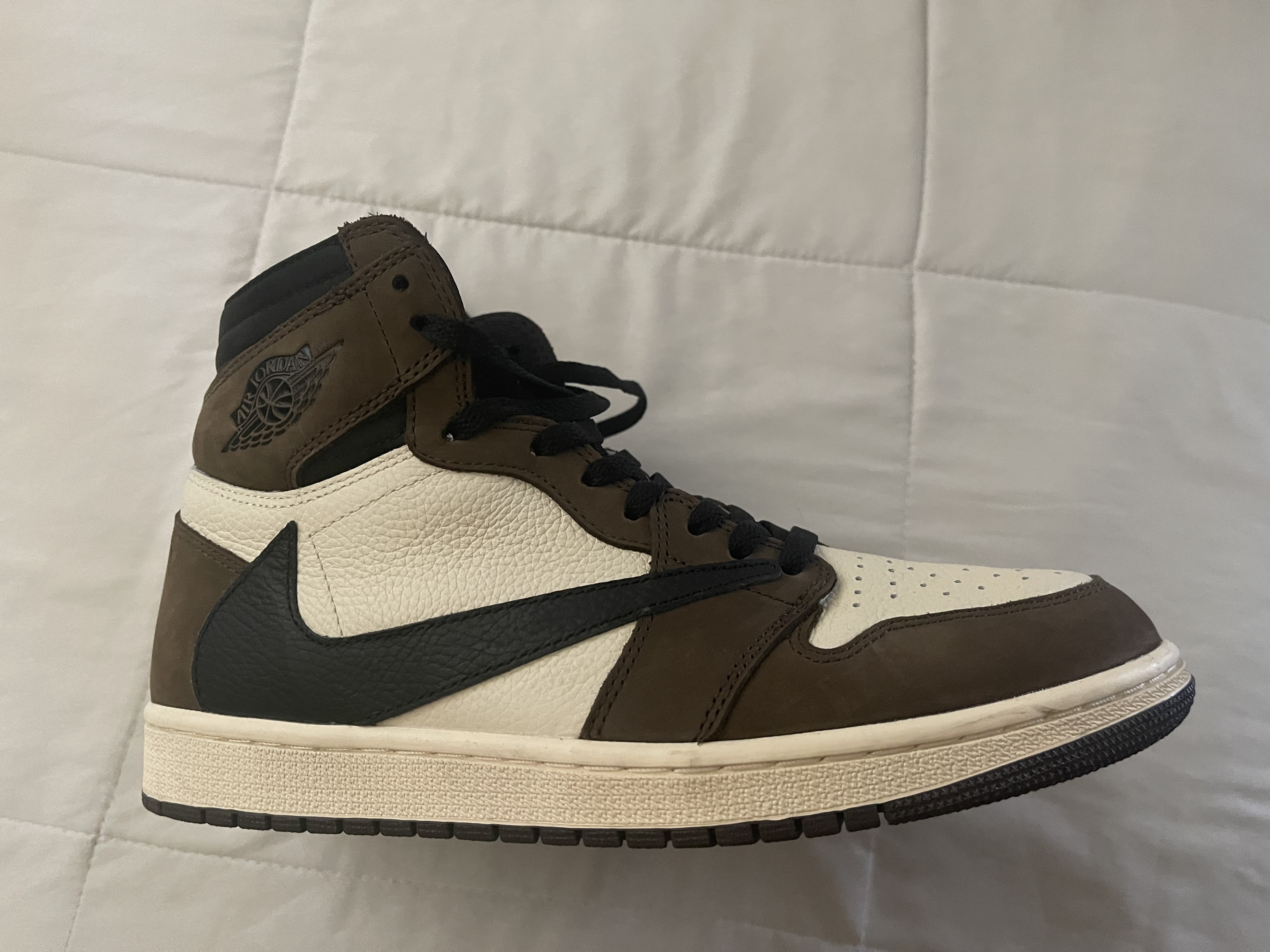 OG Jordan 1 Retro High Travis Scott review Erick 01