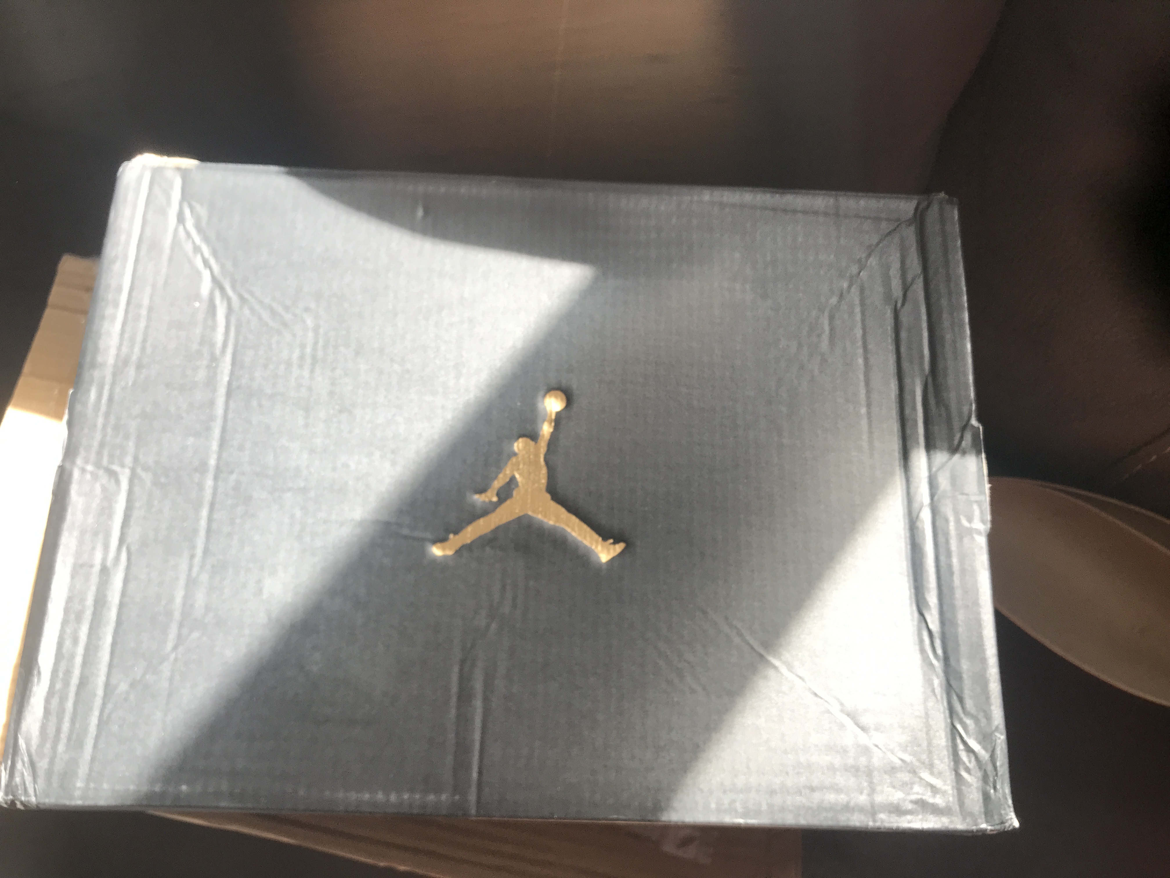 OG Jordan 1 Mid Light Smoke Grey review yahya 01