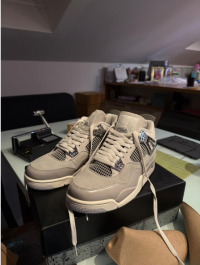 PKGoden Jordan 4 Retro Frozen Moments,AQ9129-001 review 1