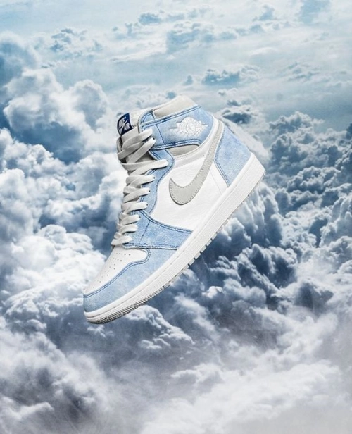 cnFashion PKGoden Jordan 1 Retro High OG Hyper Royal