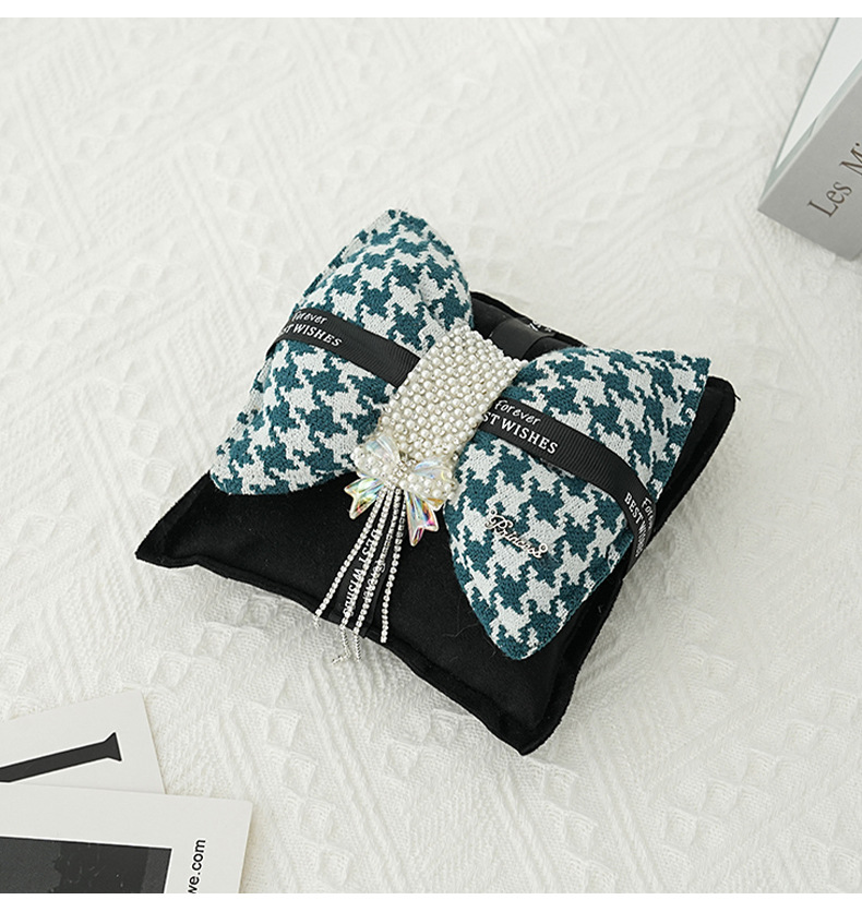 Double Bow Pearl Charcoal Bag - Green