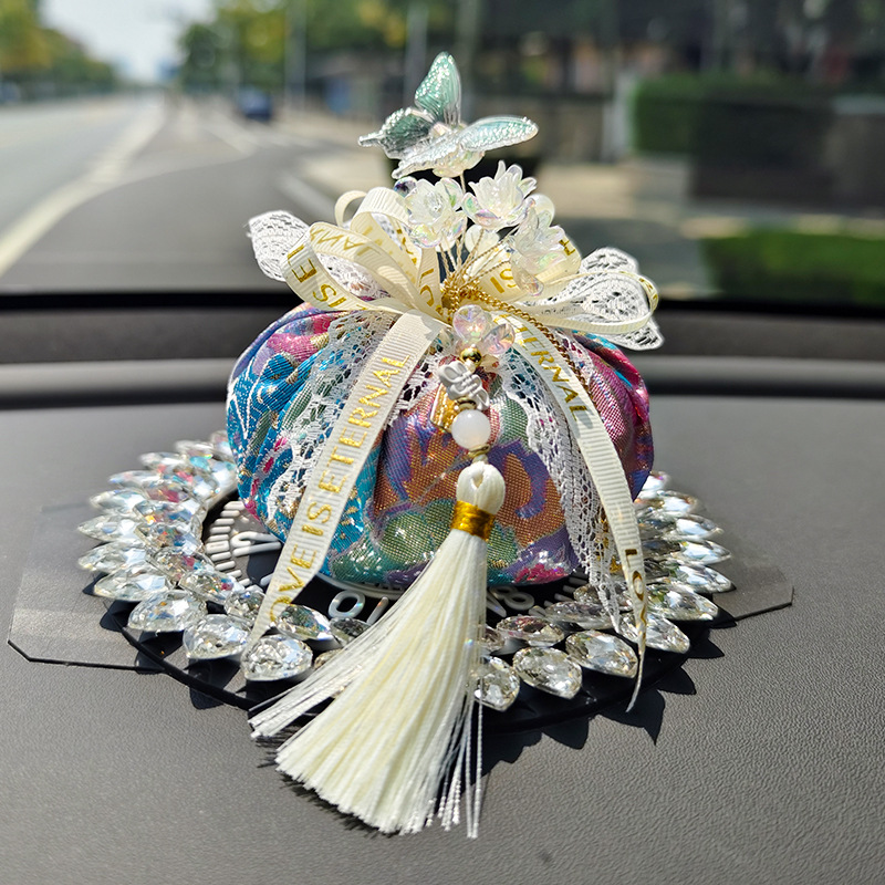 Exquisite Tassel Charcoal Package - Bluish Red