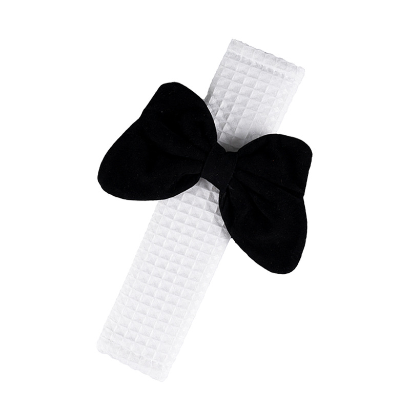 Great Waffle Car Seat Belt Shoulder Pads-Attach Black Velvet Bow