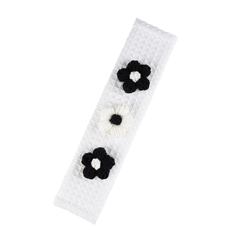 Great Waffle Car Seat Belt Shoulder Pads-Attach Puff Flowers Black White