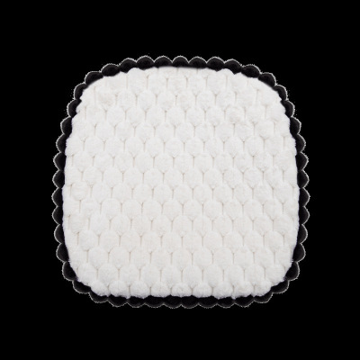 Car Seat Cushions Keep Warm in Autumn and Winter-Monolithic Base 01