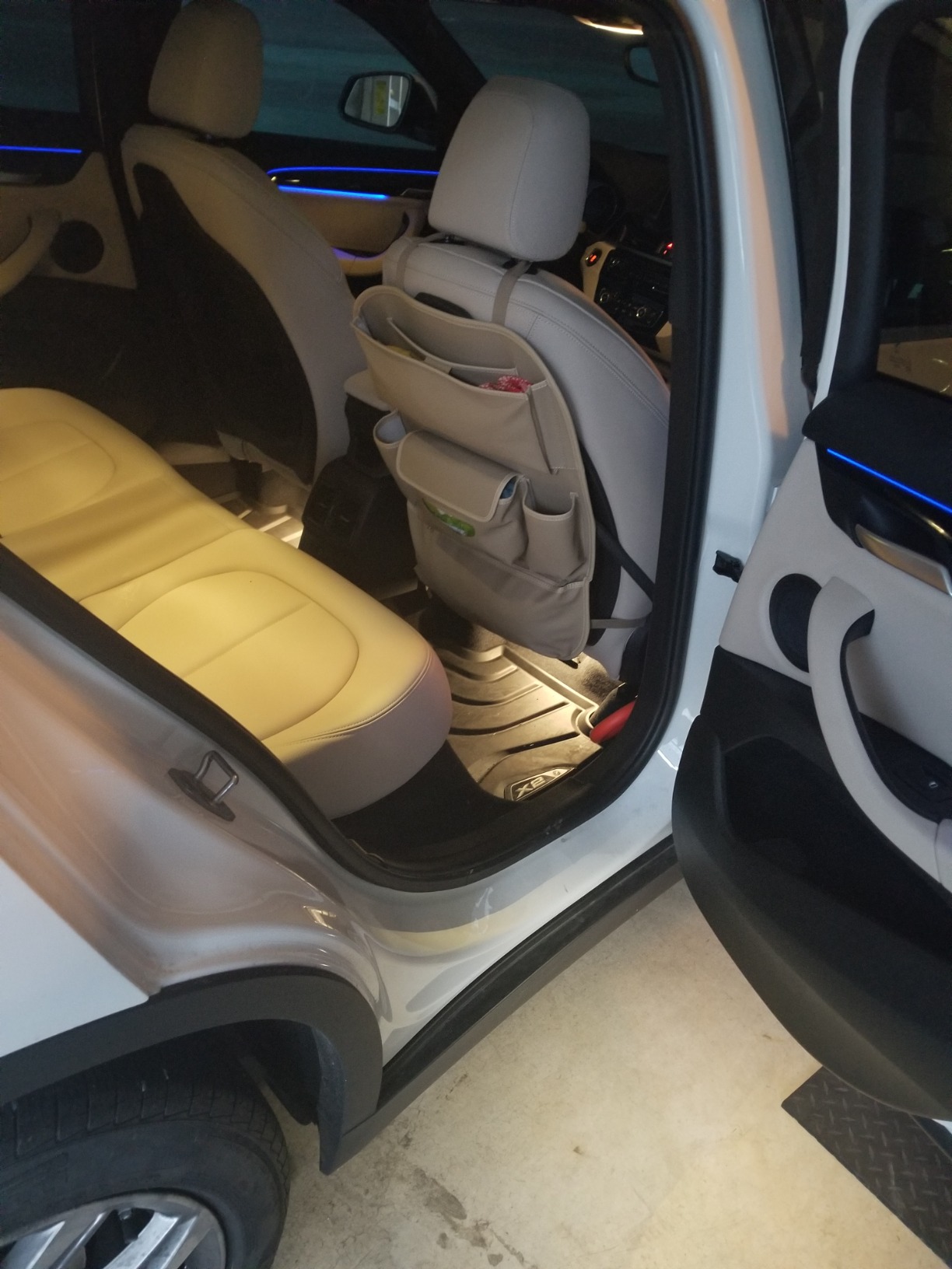 Leather Car Seat Storage Hanging Bag Beige review BE