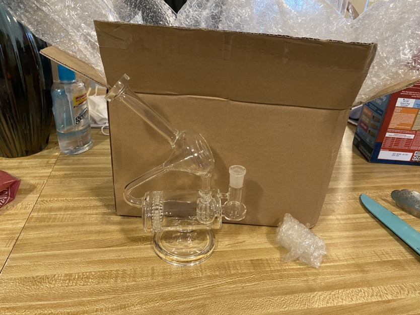 Cheap Clear Glass Recycler Bong Honeycomb-Inline Perc Dab Rig Sidecar Bubbler Waterpipe review Blake_14