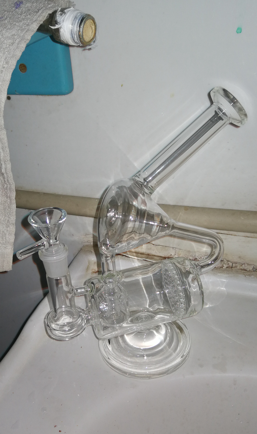 Cheap Clear Glass Recycler Bong Honeycomb-Inline Perc Dab Rig Sidecar Bubbler Waterpipe review Hill
