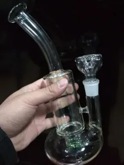 Cheap 10 Inch Tornado Cyclone Bong Clear Glass Dab Rig Turbine Perc Water Pipe review cami1515813179840