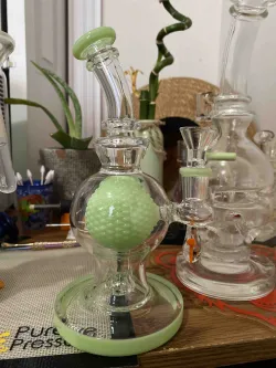 8 Inch Green Best Bong Showerhead Perc Small Dab Rig Portable Heady Glass Water Pipe review Carlos Hernandez_vXp