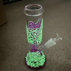 Cheap Straight Shooter Bong Cool Glow In The Dark Small Dab Rigs W/ Ice Catcher review kirkby