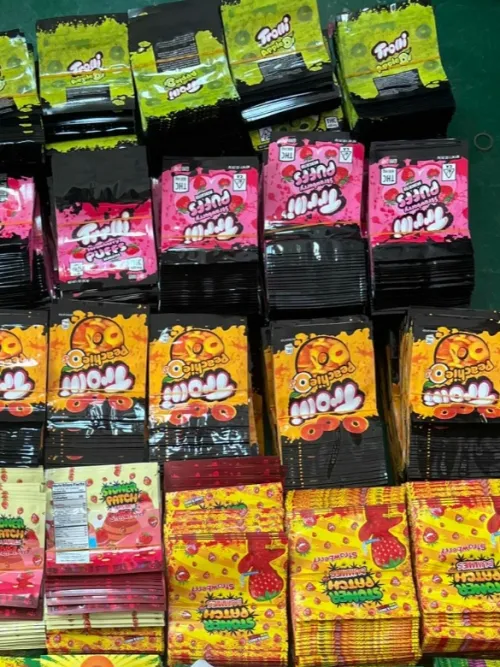 Stoner Patch Edibles Packaging Cannabis Bags 7 Flavors 350mg-500mg Capacity review Paciv