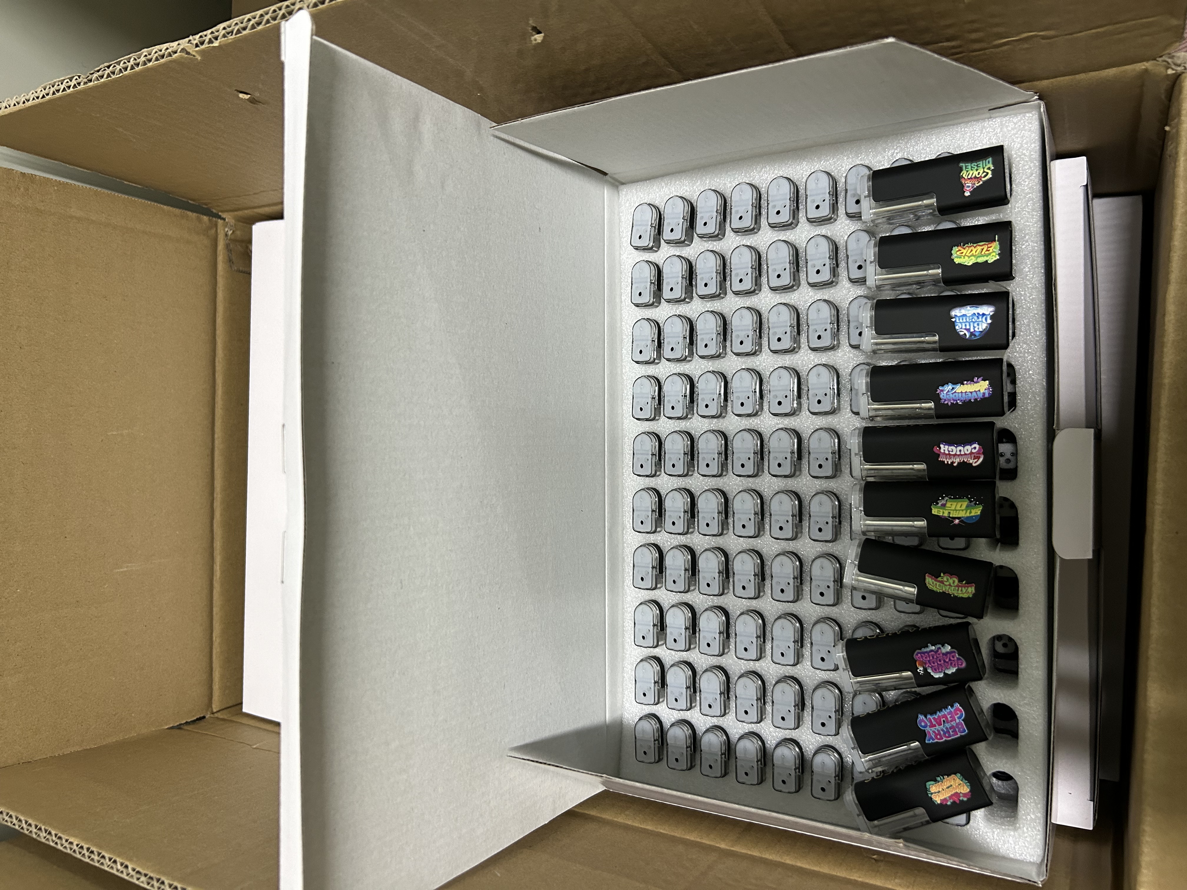 Muha Meds 2g Winter Empty Disposable LED Vape review Diego