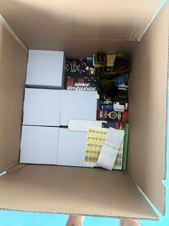 Muha Meds Swan Summer Edition Empty 2g Disposable Vape review katty