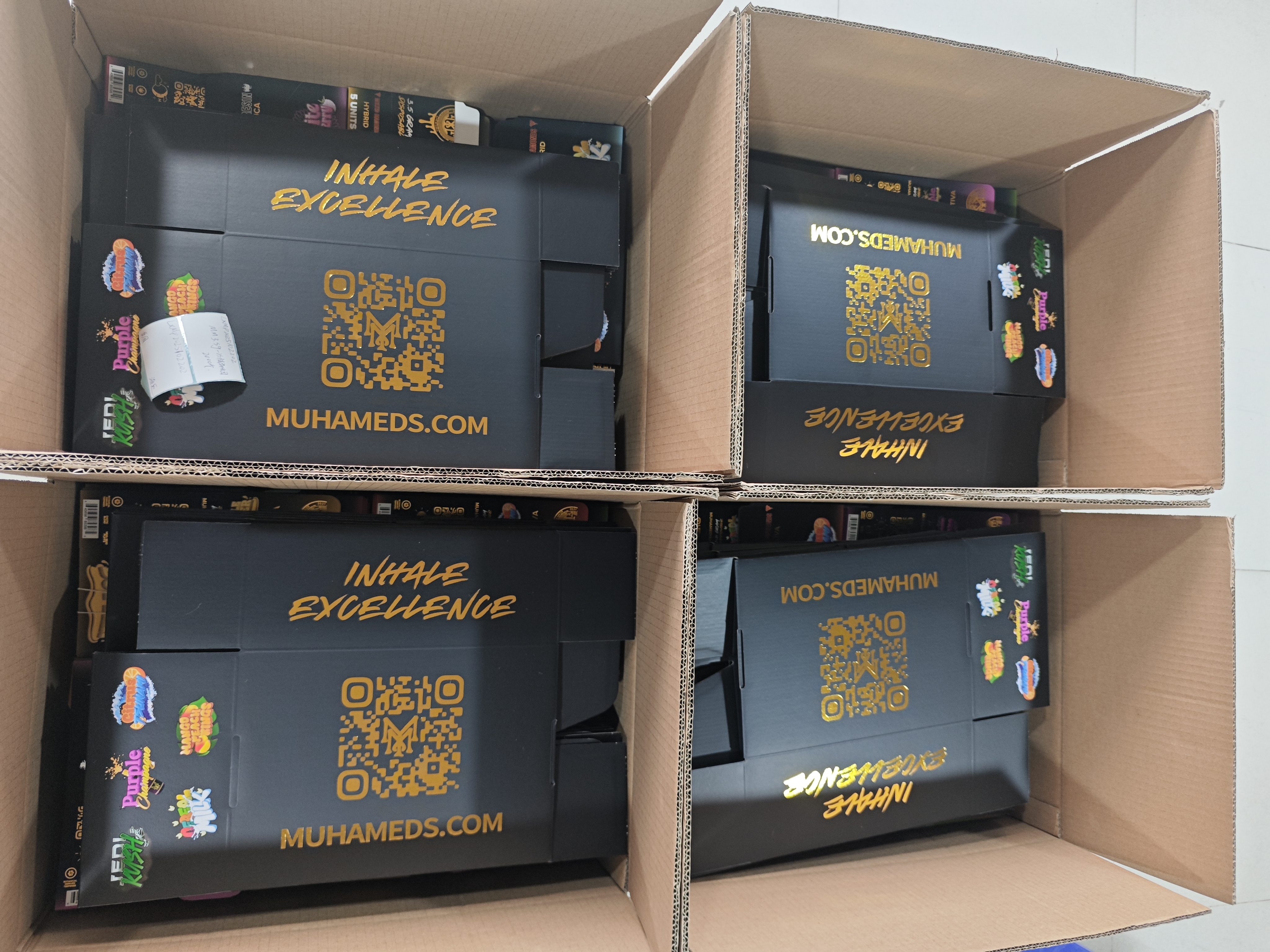 Muha Meds 2g Winter Empty Disposable LED Vape review Isabella