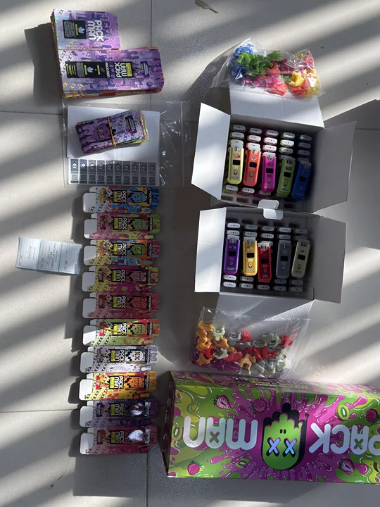 USA Packman Mini LED 2g Empty Disposable Vape review Taylor