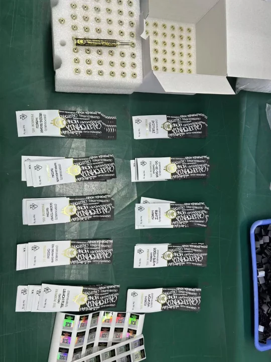 USA California Honey 1g Empty Disposable Vape review Lauren