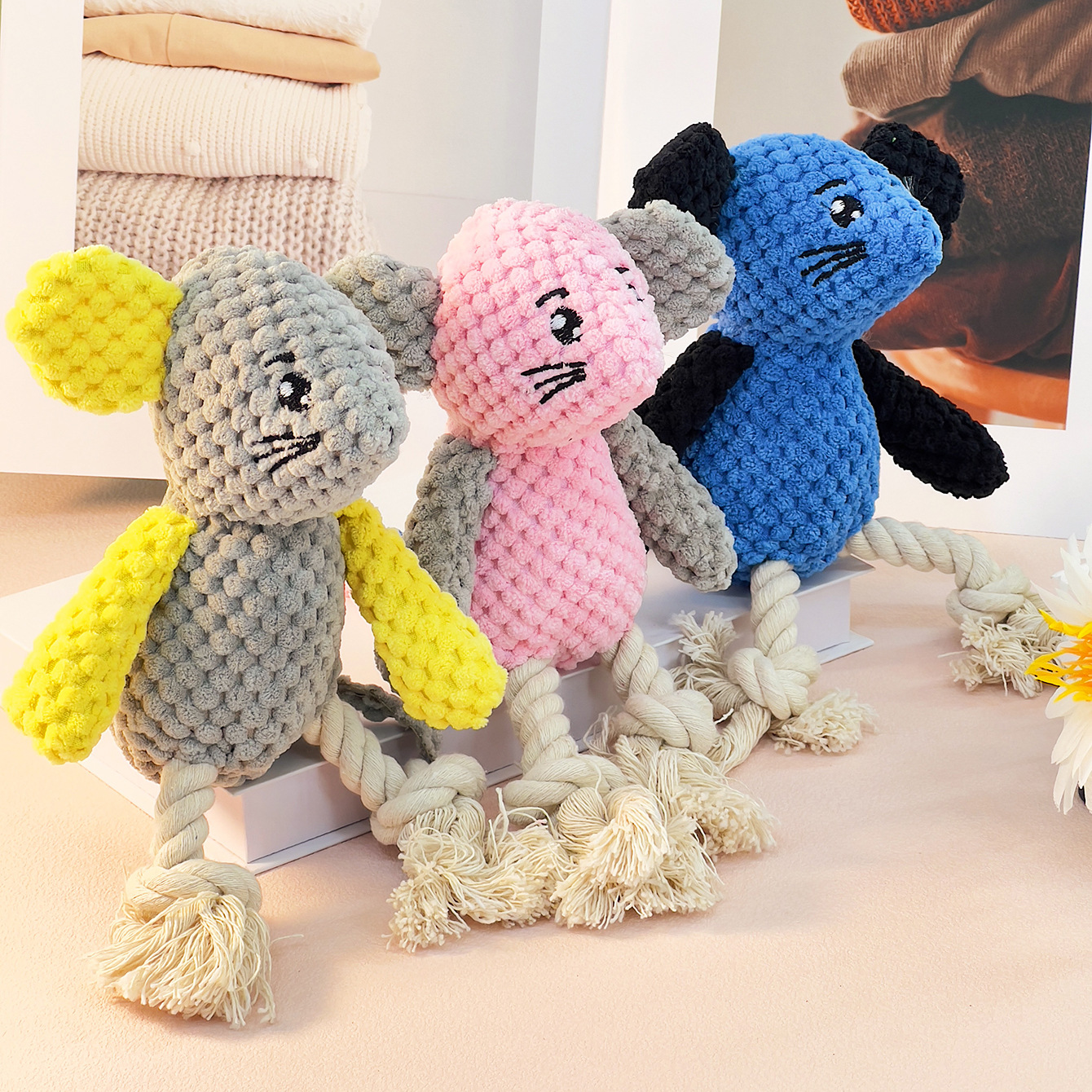 Pet Rope Knot Mouse Chew Toy
