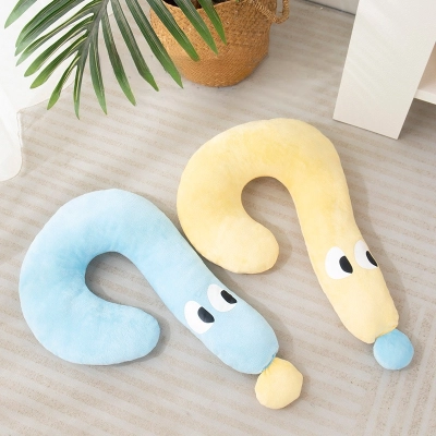 U Shape Pet Pillow 01