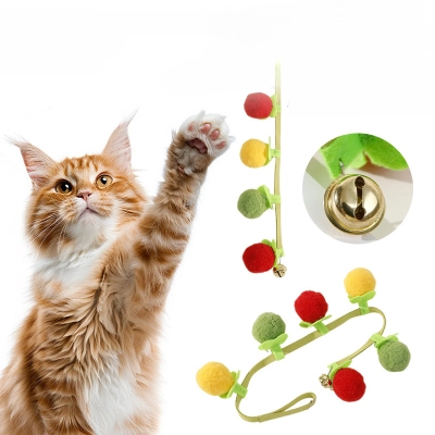 Catnip Tomato Teaser Toy 01