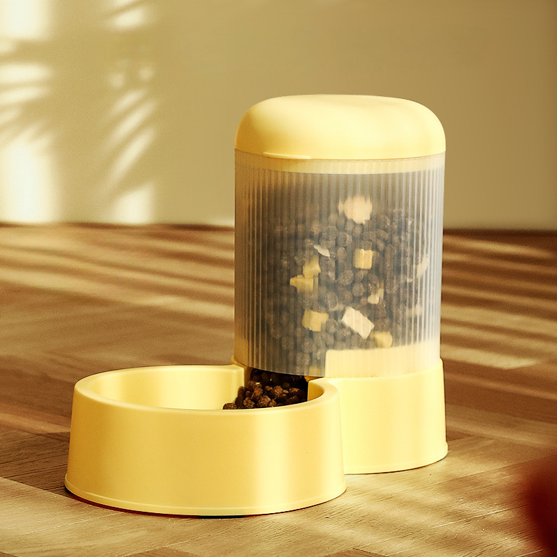 Roman Column Pet Feeder Set