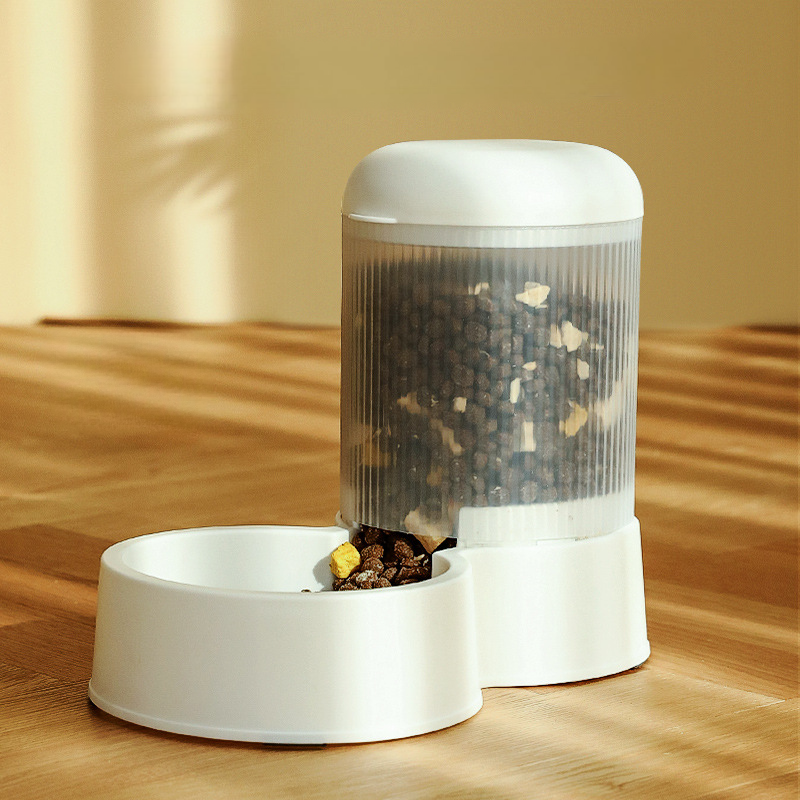 Roman Column Pet Feeder Set