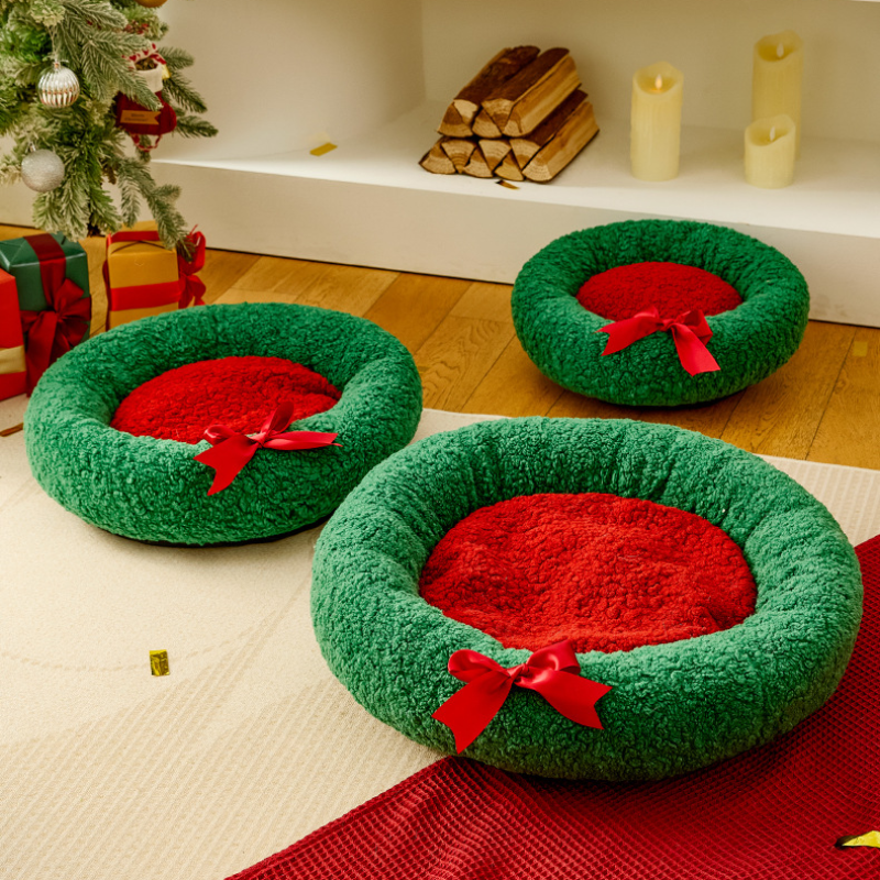 Christmas Plush Pet Bed