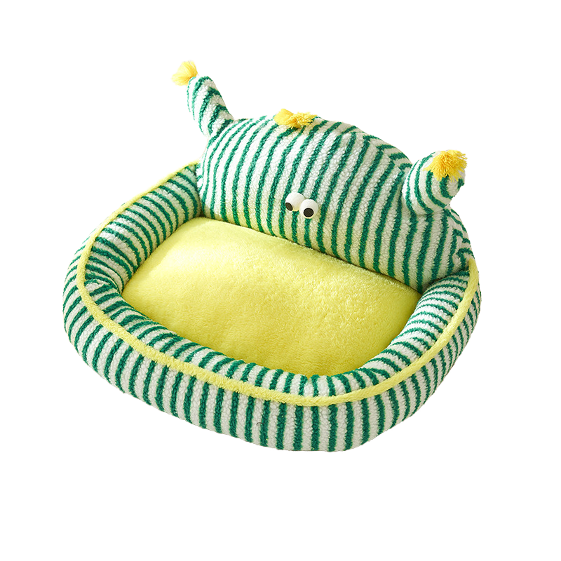 Heart Shape Plush Cat Bed