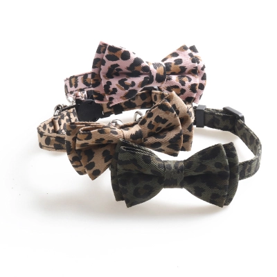 Leopard Print Pet Collar Set 01