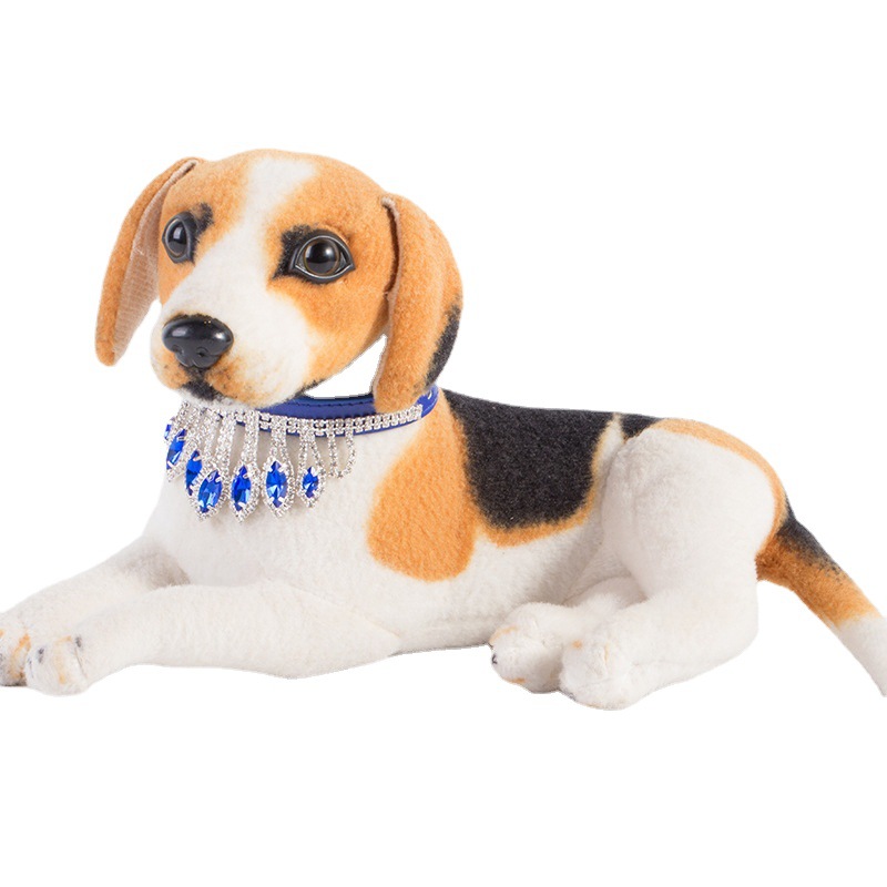 Royal Pet Collar with Gemstones for Special Occasions