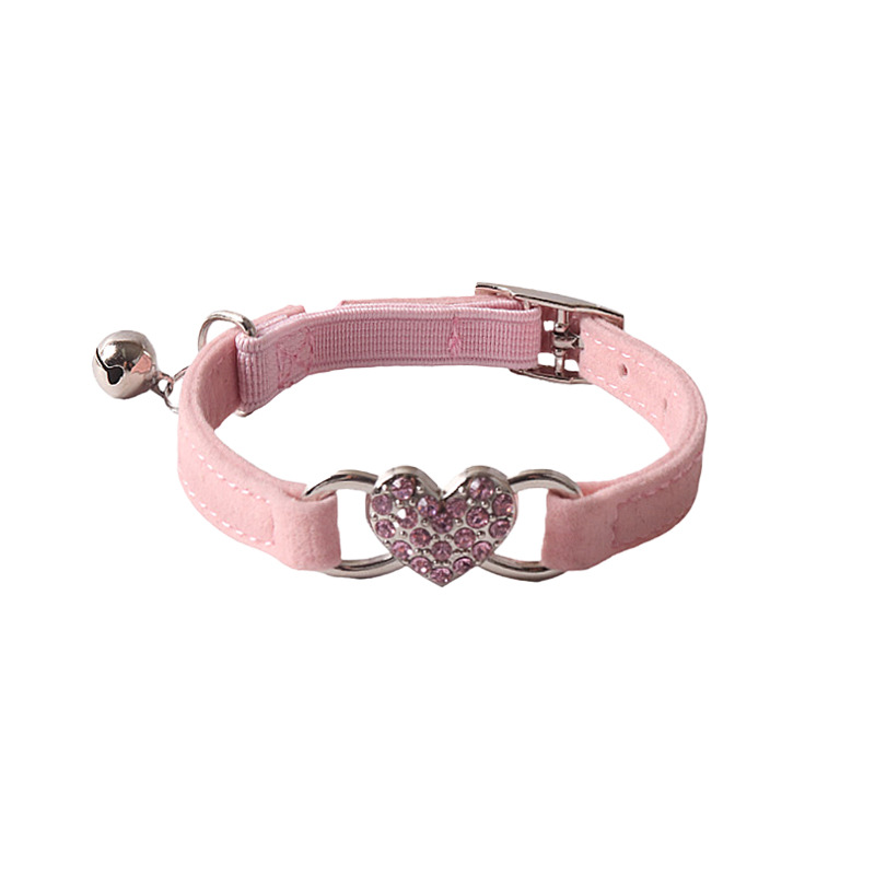 Soft Velvet Heart Shaped Crystal Pet Collar Set