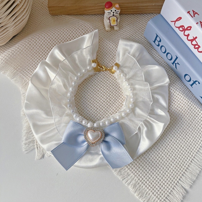 Pet Pearl Bib Cream Bow Heart Charm