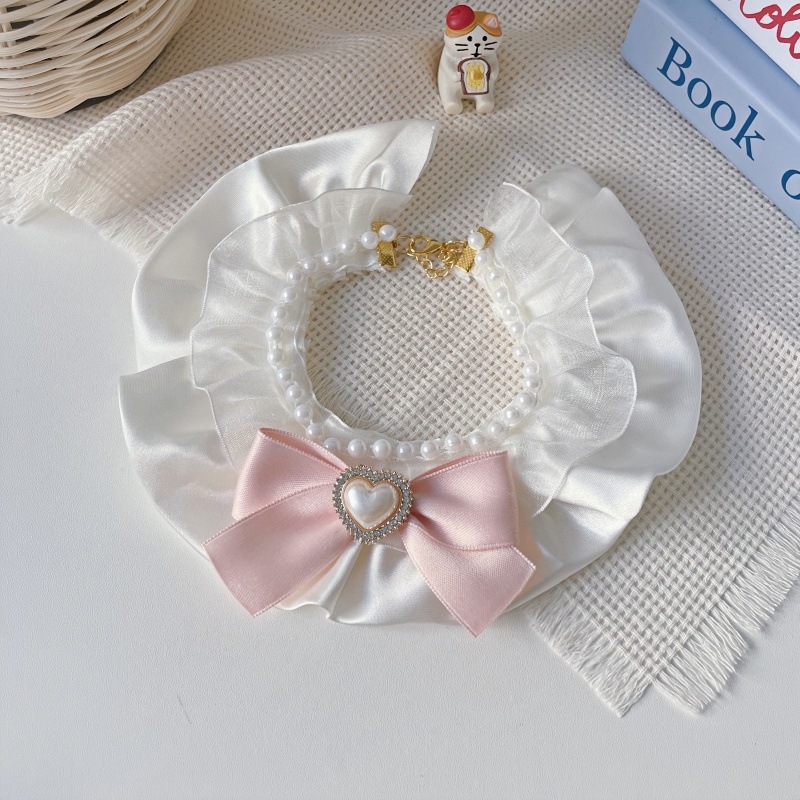Pet Pearl Bib Cream Bow Heart Charm
