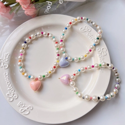 Colorful Pearl Pet Collar Heart Charm Design 01