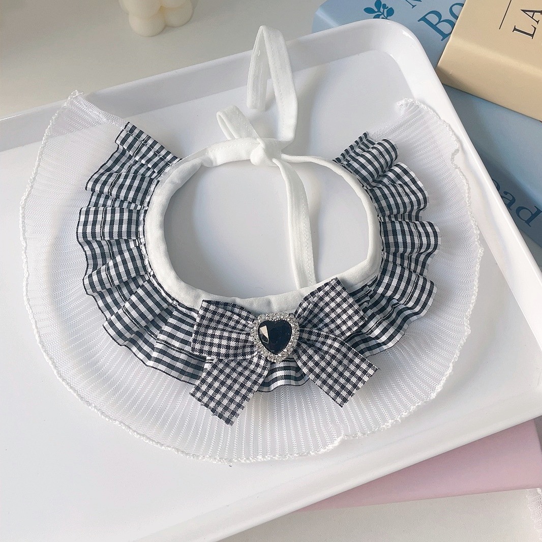 Pet Bow Tie Collar Crystal Heart Lace