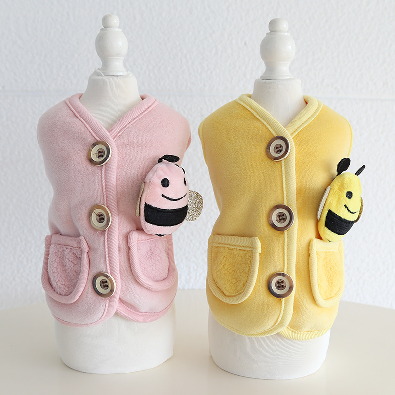 Pet Knit Vest Bee Applique Pocket Design