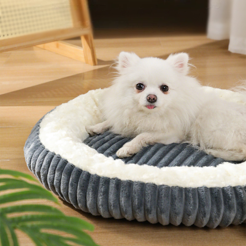 Cozy Duck Pet Bed Winter Warmth