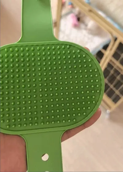 Silicone Pet Bath Brush review Olivia Bennett