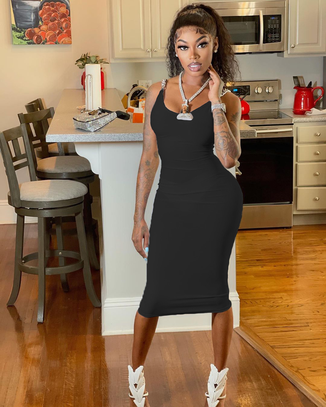 Chain Tight Solid Color Round Neck Sleeveless Off Shoulder Dress