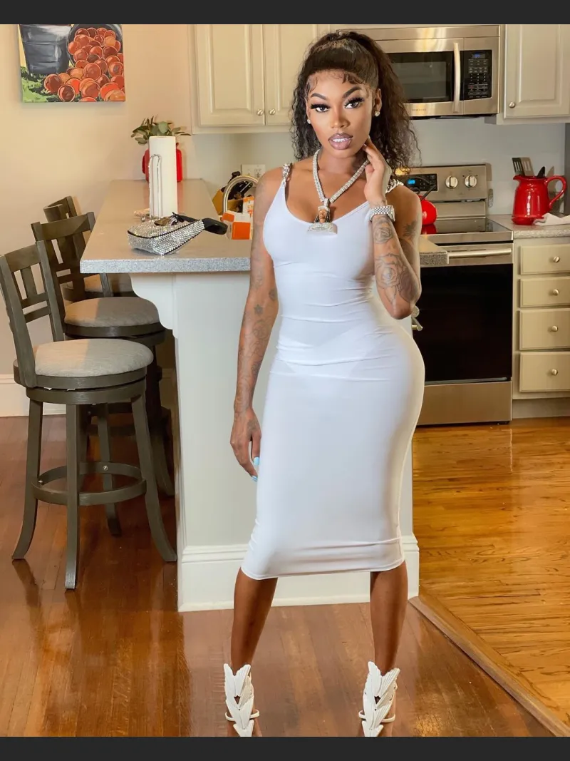 Chain Tight Solid Color Round Neck Sleeveless Off Shoulder Dress