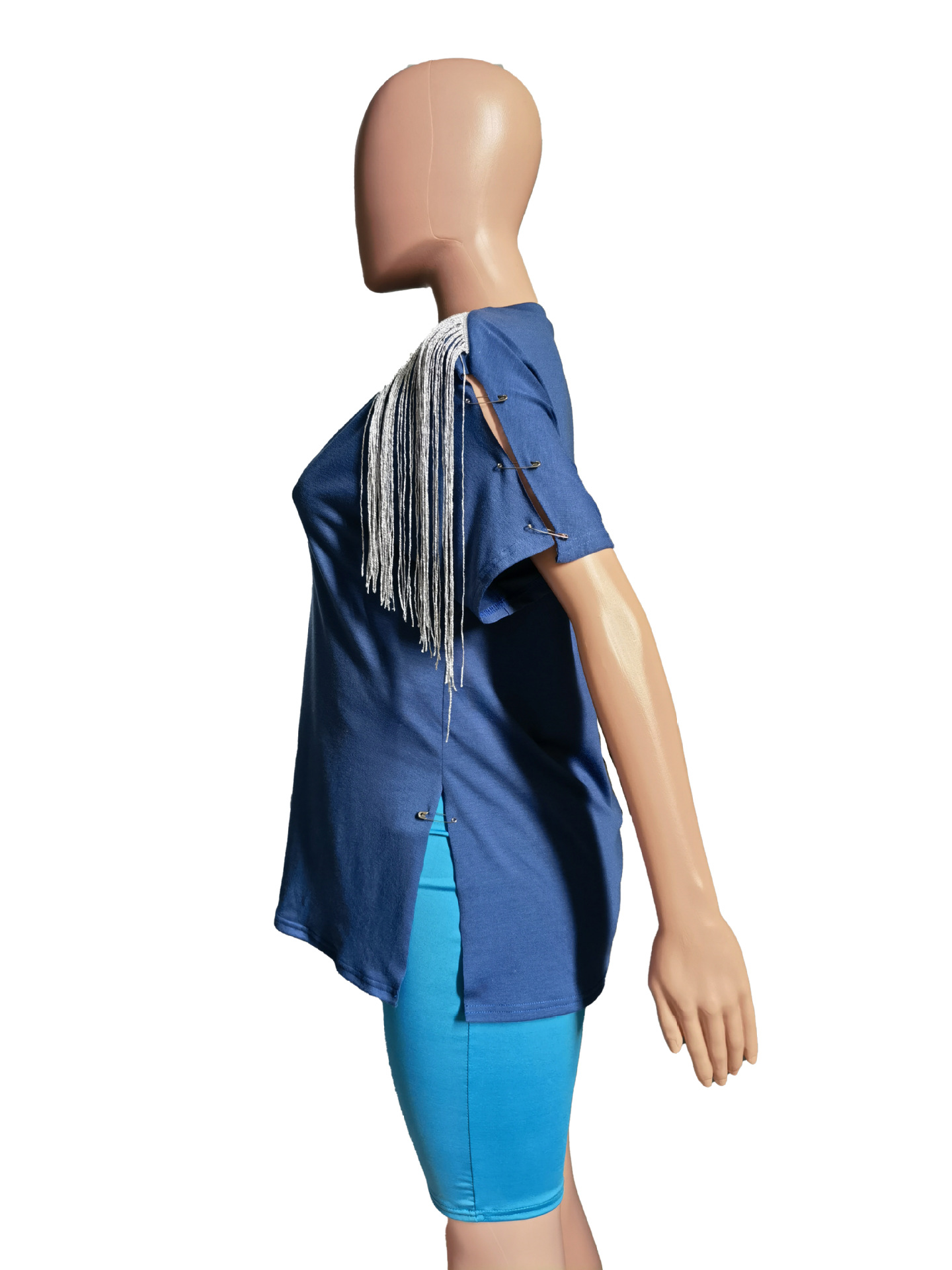 Summer Fashion Tassel V-neck Pin T-shirt