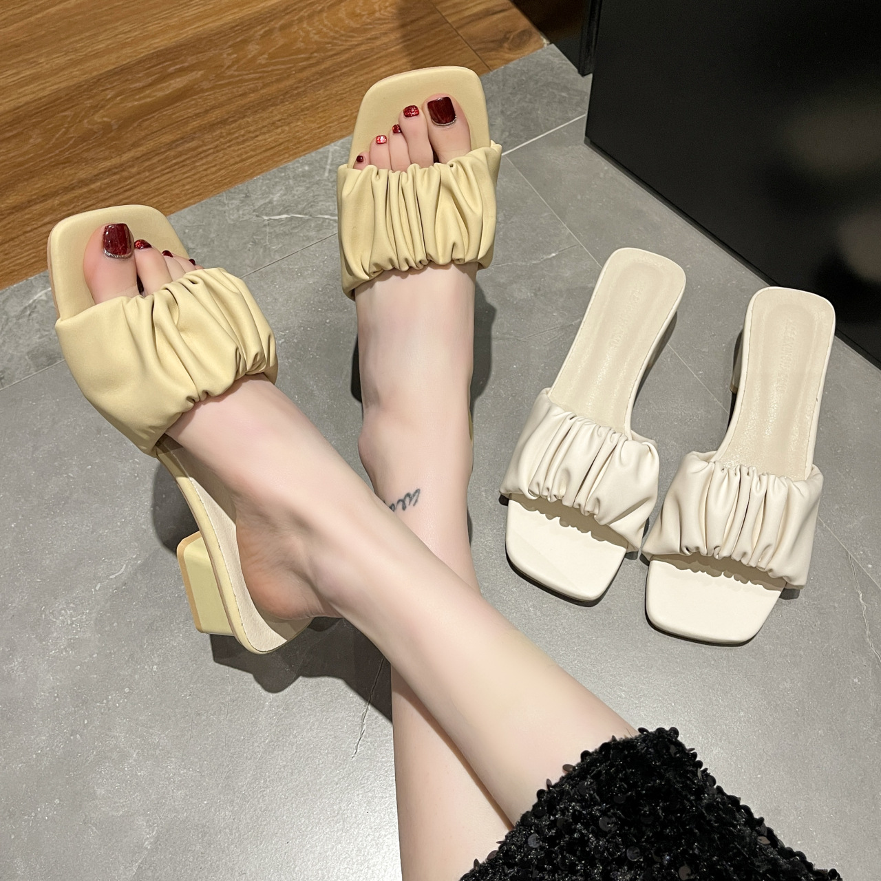 Lazy Half-Up Fashion Pleated Outer Wear Sandals For Women