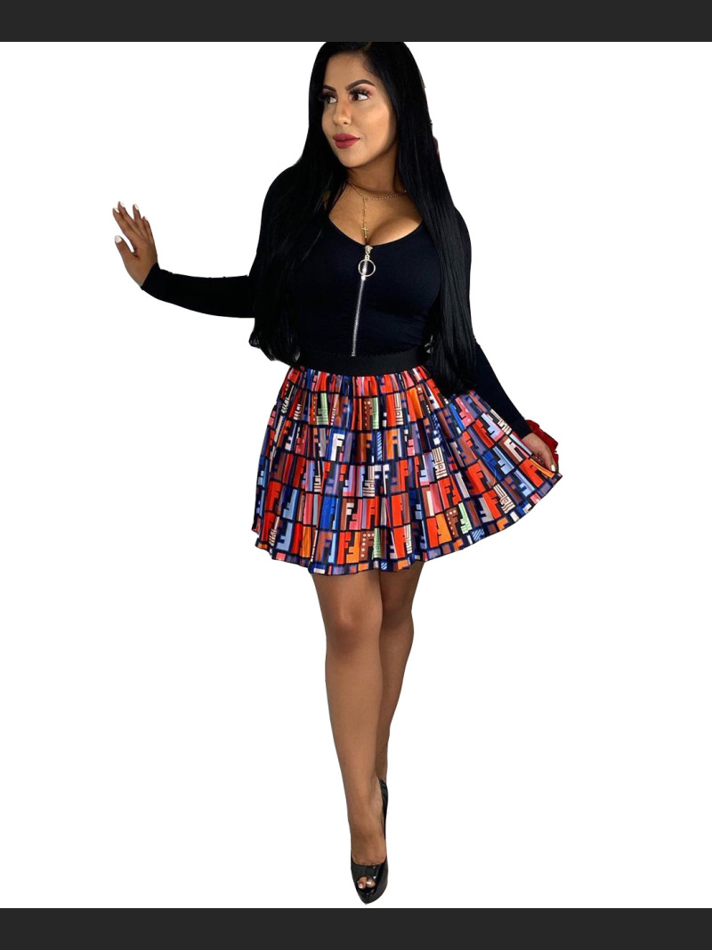 Letter Printed Pleated Skirt