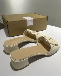 Lazy Half-Up Fashion Pleated Outer Wear Sandals For Women review Emily Carter