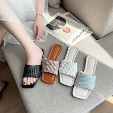 Summer New Fashion Flat One-Strap Trendy Sandals review Sarah Johnson