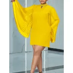 Fashionable Trumpet Sleeve Pleated Rhinestone Loose A-Line Dress