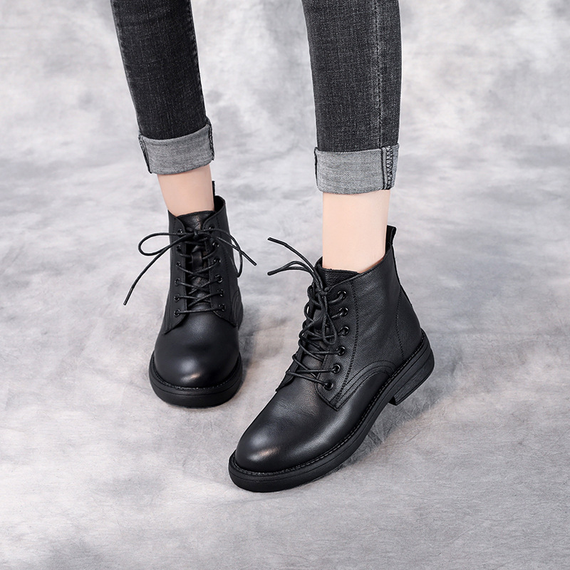 Leather Doc Martens English Style Round Toe Booties